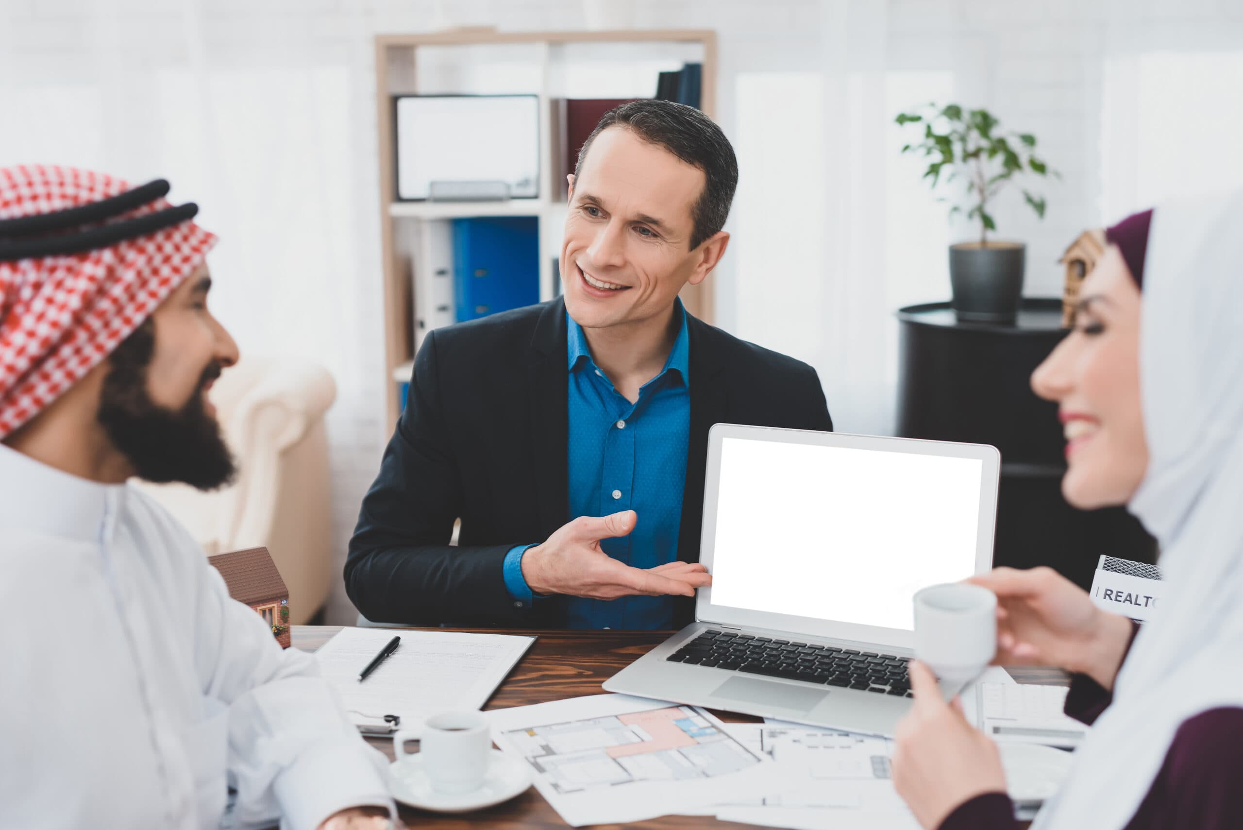 Investor and Partner Visa in UAE – Process, Costs, and Benefits